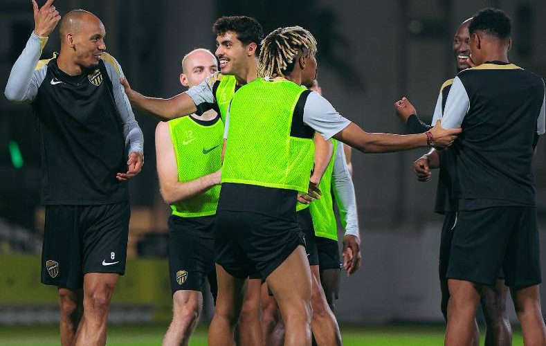 ثنائي الاتحاد يثير القلق قبل مواجهة النصر في كلاسيكو روشن