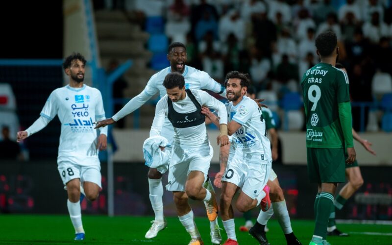 الأخدود ينتصر على الرائد في دوري روشن