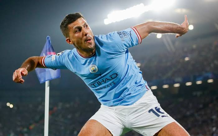 رودري يشارك مع مانشستر سيتي ضد بورنموث بعد غياب 240 يوما