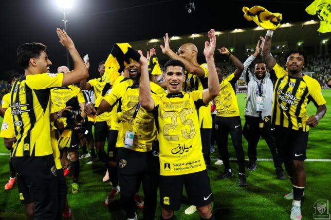 الاتحاد يبدأ مفاوضاته لتجديد عقد محترفه