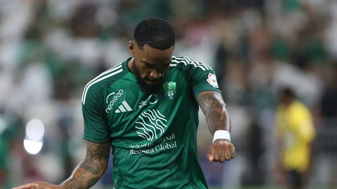 إيفان توني لاعب الأهلي