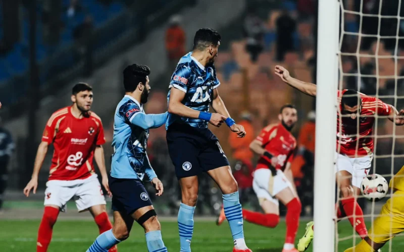 الدوري المصري.. صراع مشتعل بين الأهلي وبيراميدز في الجولة الأخيرة