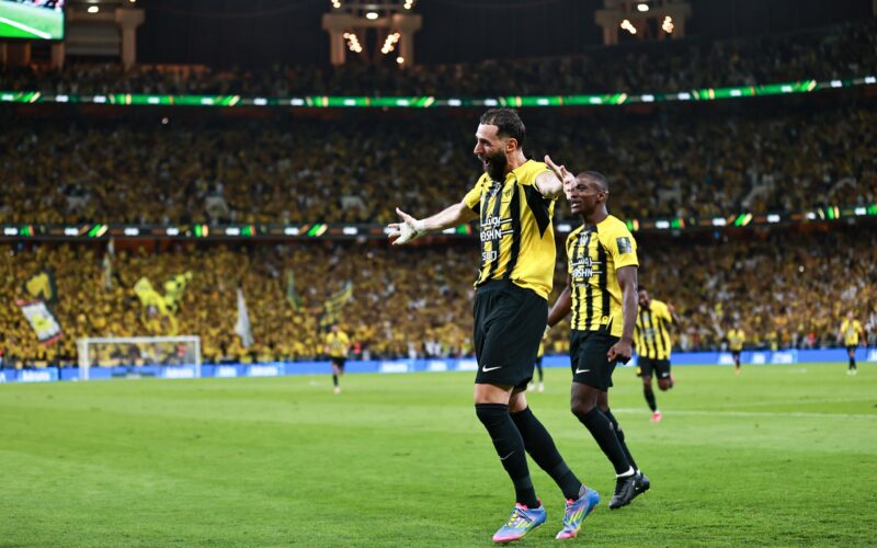 الاتحاد يتوج بكأس الملك على حساب القادسية ويحقق إنجاز تاريخي