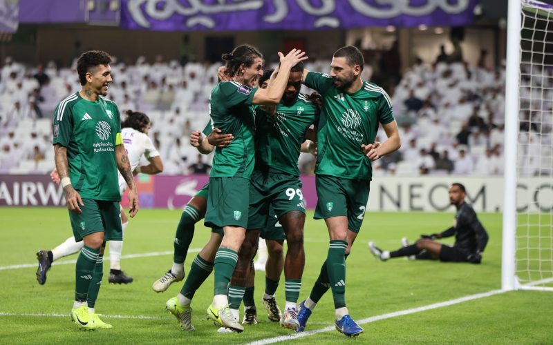 تدفق من جماهير الأهلي إلى ملعب الإنماء.. ساعات نارية قبل نهائي أسيا
