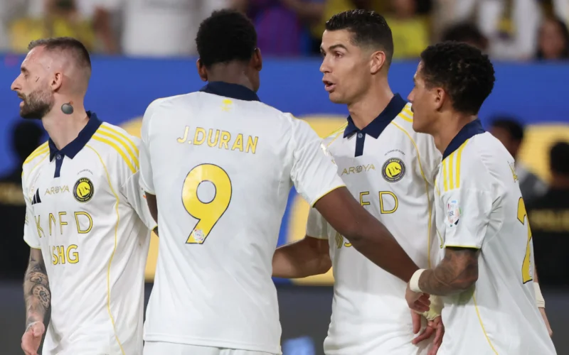 رونالدو يقود تشكيل النصر الرسمي ضد الفتح في دوري روشن