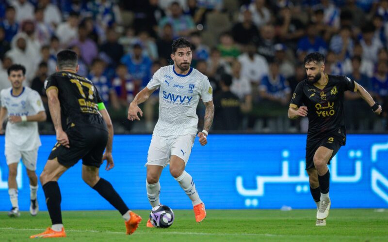 نجم الوحدة في دائرة اهتمام الهلال والنصر ونيوم