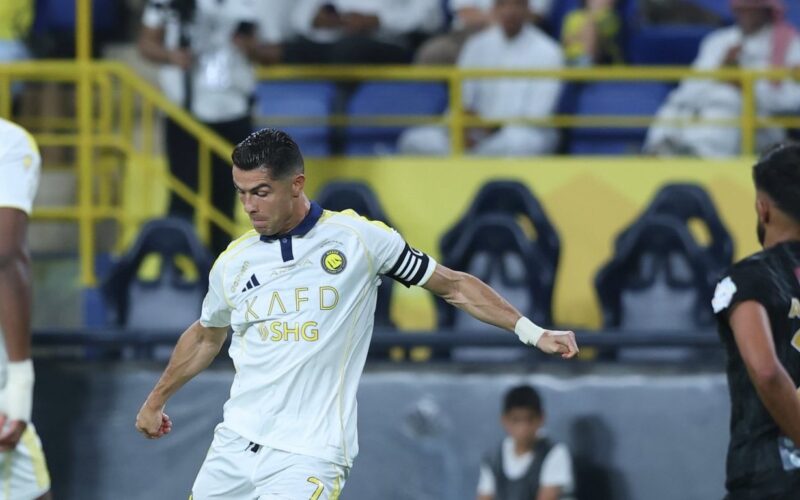 جماهير بشكتاش تطالب بالتعاقد مع رونالدو من النصر