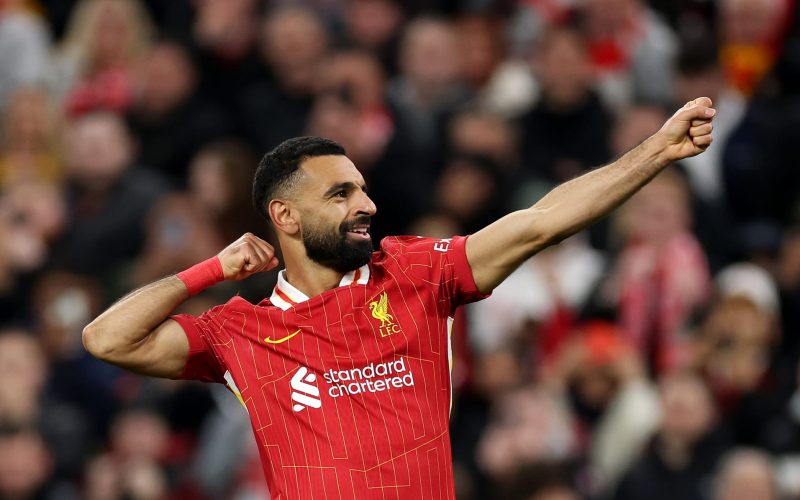 محمد صلاح يفوز بجائزة أفضل لاعب في الدروي الإنجليزي من رابطة الكتاب